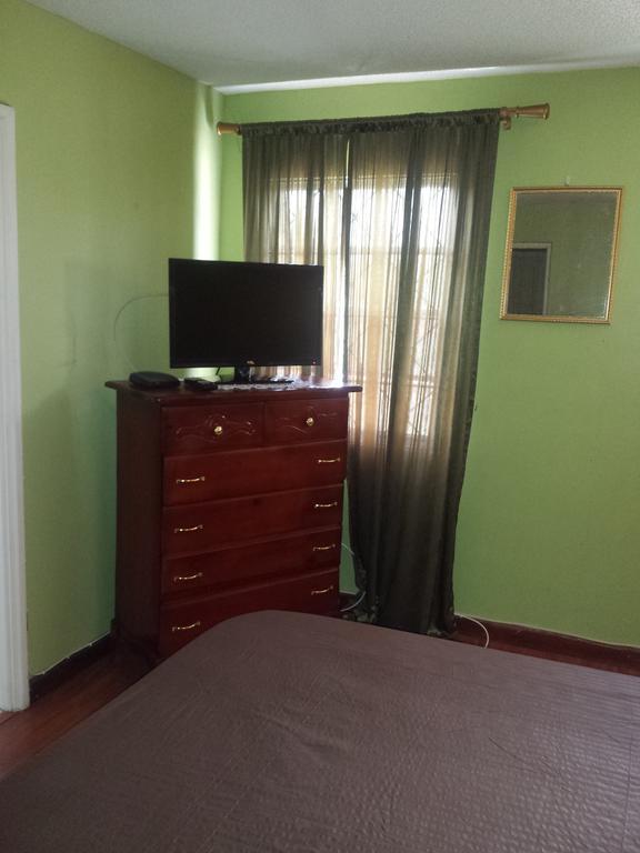 Impeccable Guest Rooms 2 キングストン 部屋 写真